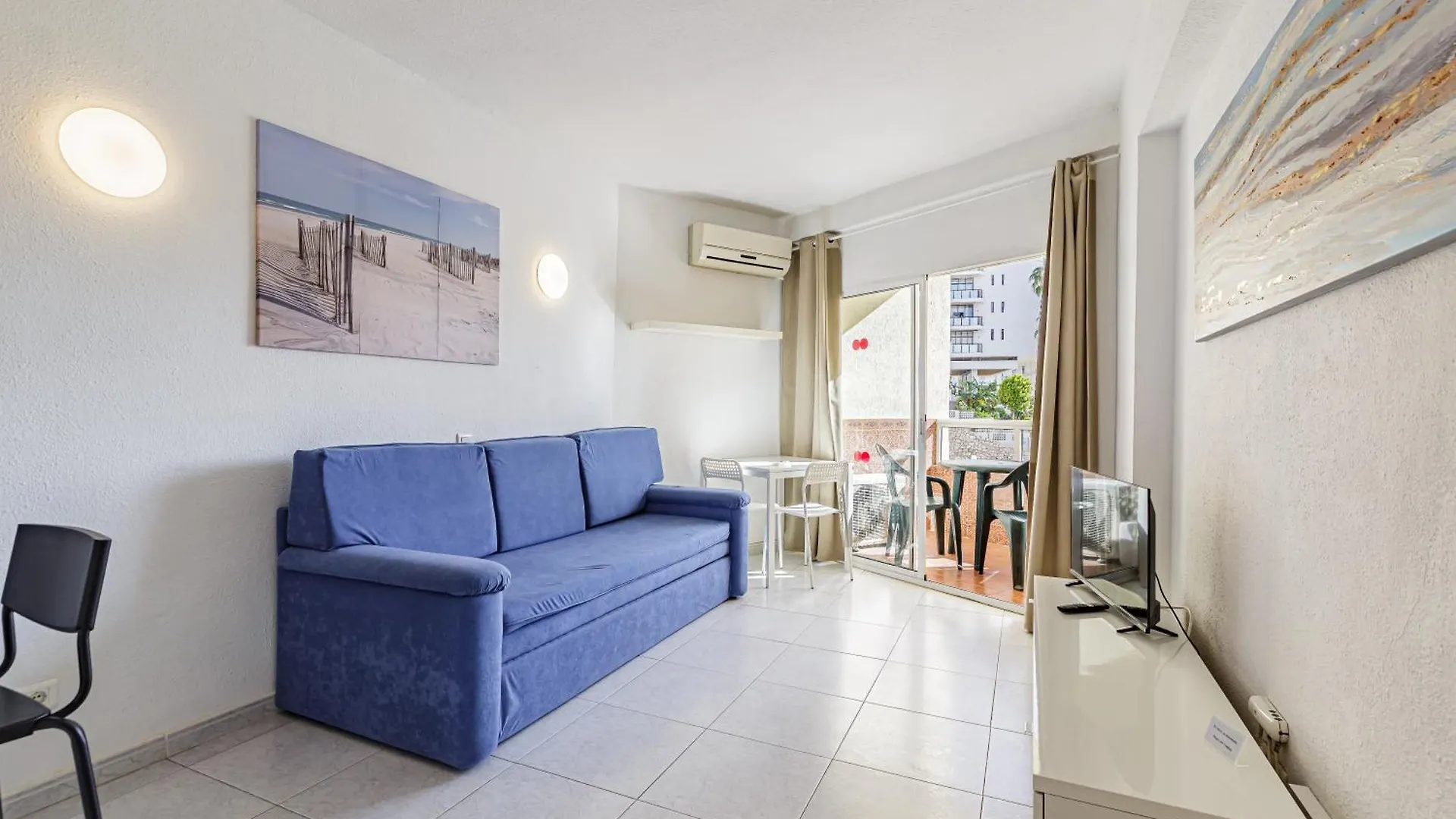 Apartment Apartamentos Tamarindos Benalmadena Spain